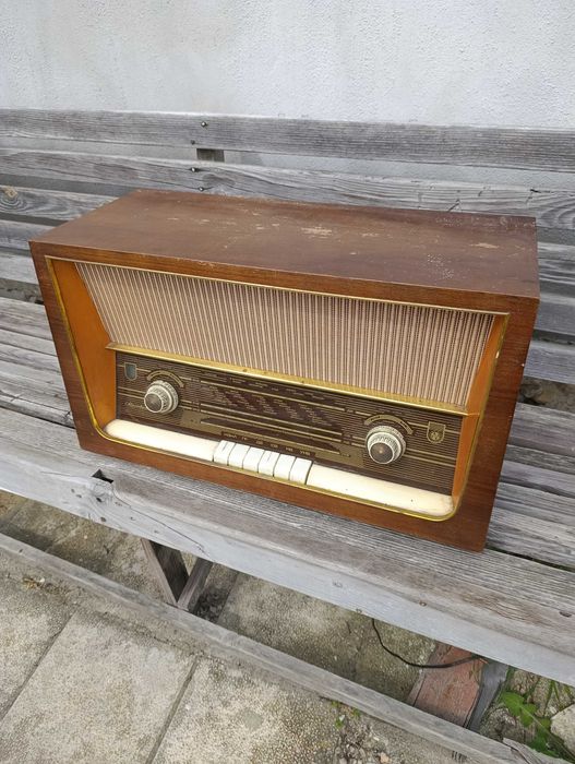 Ретро радиоапарат