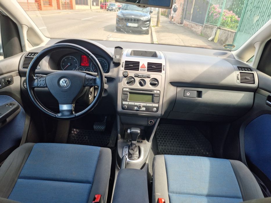 VW Touran 1.9 Tdi , automata