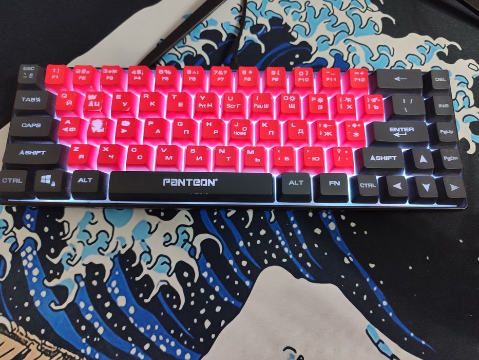 Продам Клавиатуру