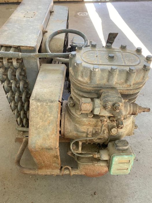 Продается компрессор