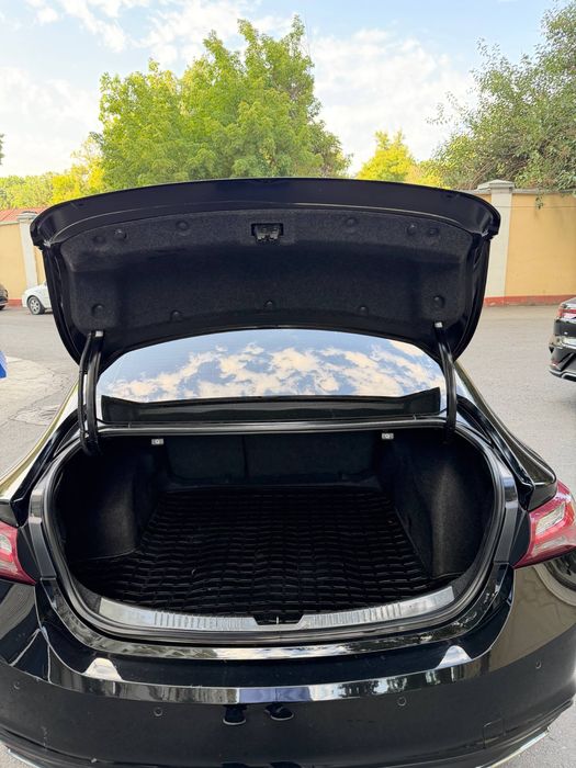 Malibu 2 Turbo qora