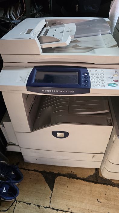 Vand 5 bucati xerox copiator 700 lei toate 5