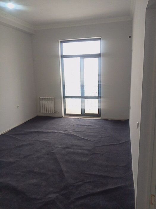 Ijaraga beriladi Yashil dunyo bozor yonida joylashgan Beksaroy uylari