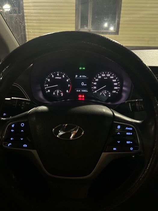 Хюндай акцент продаю