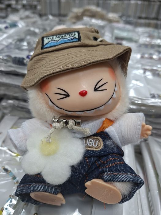 ПРОМО! Labubu Fall in Wild Limited Edition, Лабубу с дрехи 17см