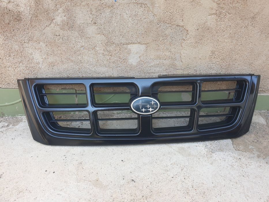 Решетка радиатора subaru forester sf
