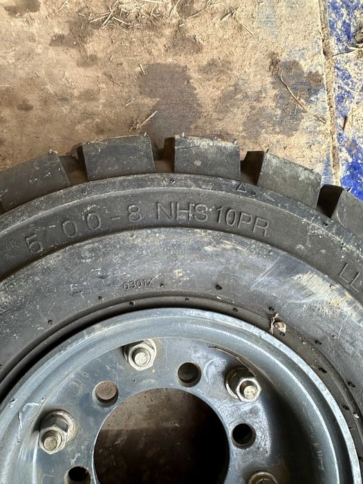 Комплект колес для спецтехники