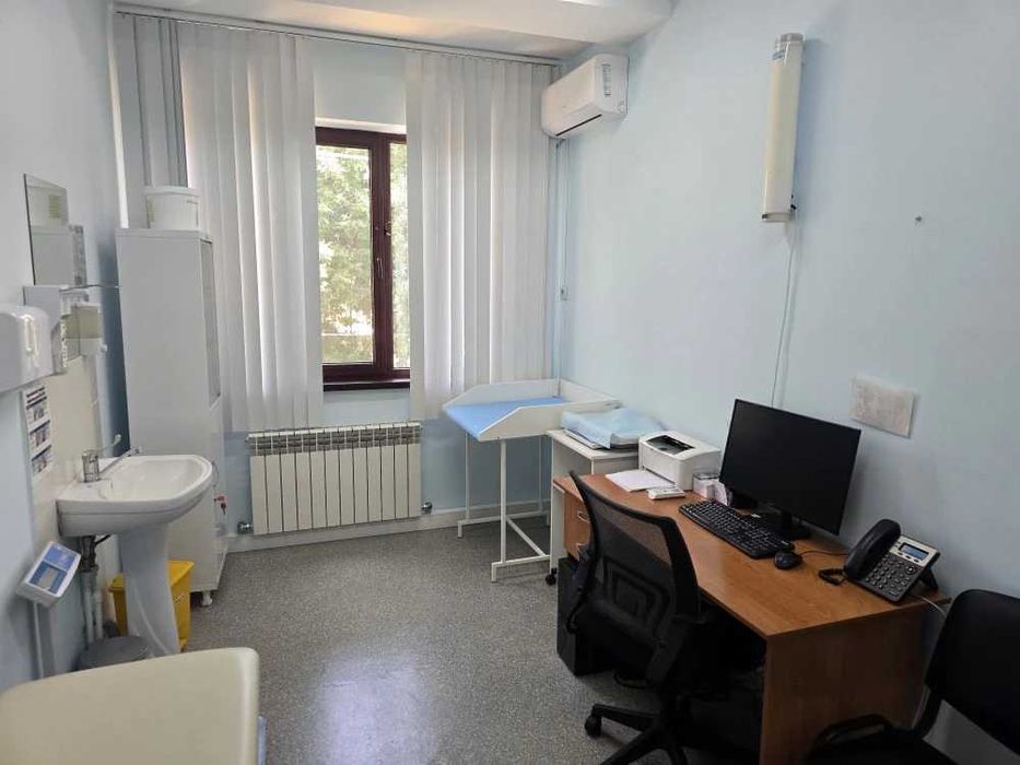 Продам медицинский центр