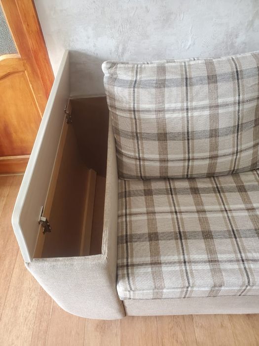 Диван угловой IKEA