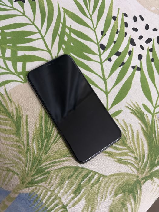 Iphone 11 pro holati ideal ochilmagan 64gb 72%
