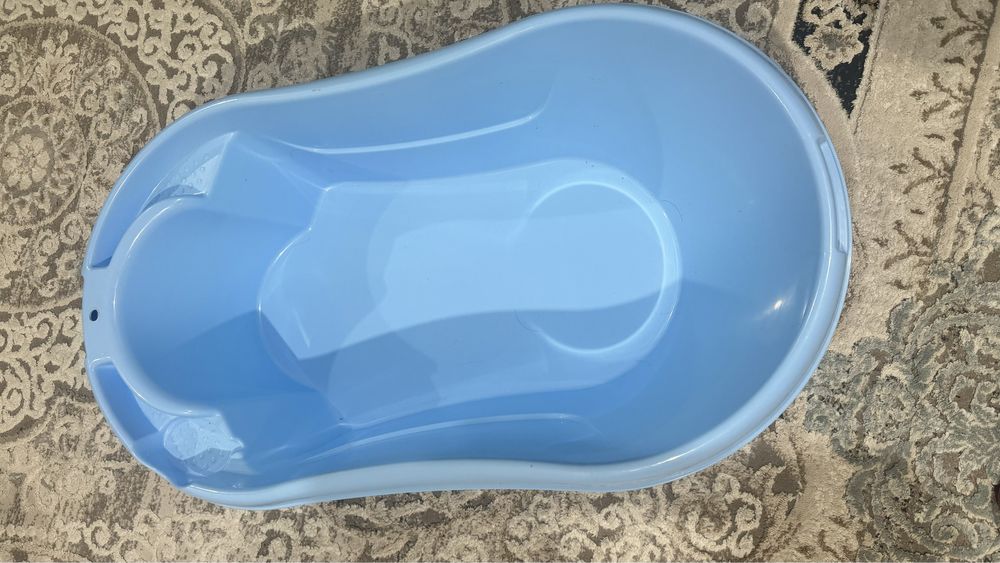 Продам детскую ванночку