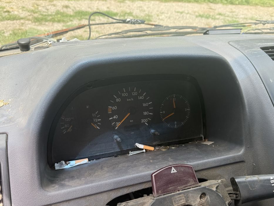 Продава се Мерцедес Вито