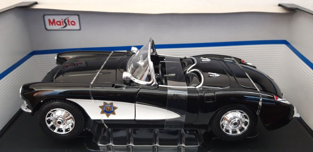 Maisto Special edition 1:18 м. Нови