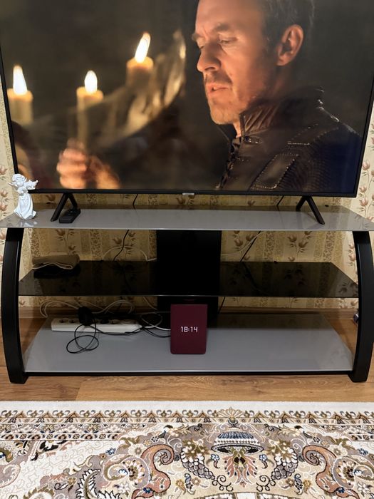 Тумба под телевизор