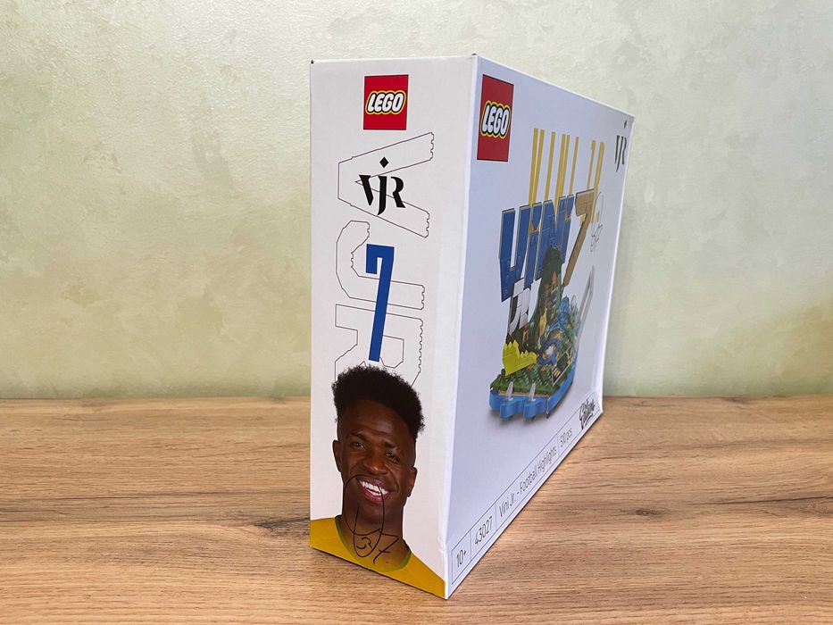 43027 LEGO Editions: Винисиус Жуниор