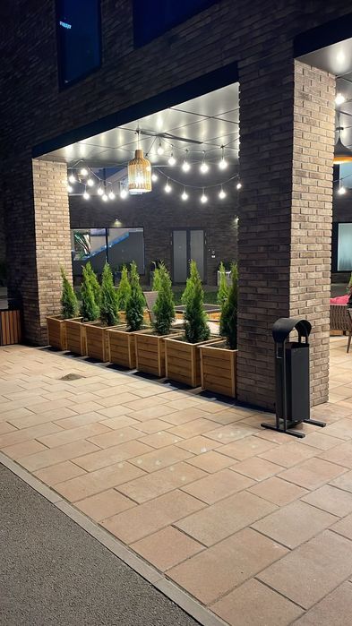 Деревянные вазоны (кашпо)