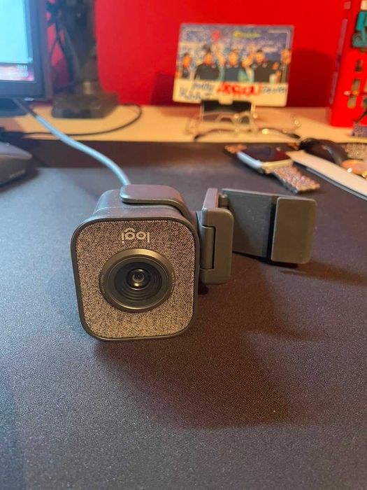 Видеокамера logitech