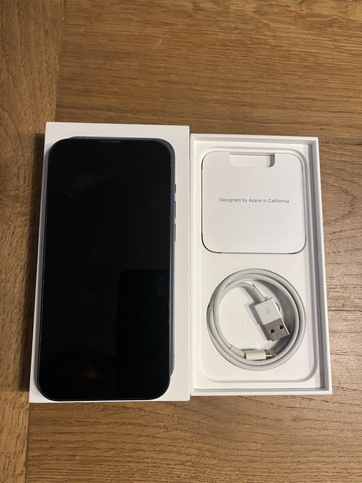 Iphone 13 midnight, 128GB, като нов!!!