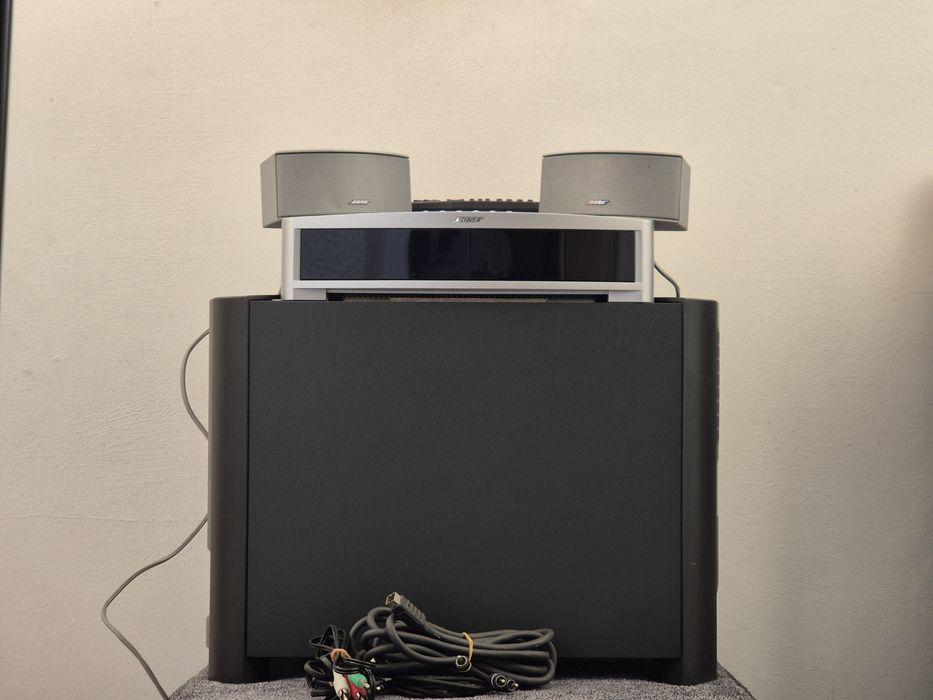 BOSE   3-2-1    Seria  iii   Ultima serie cu HDMI