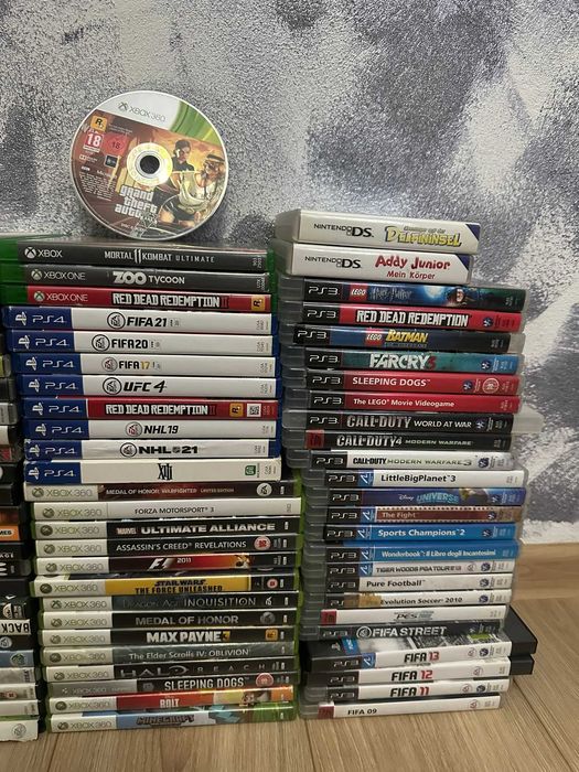 Pachet 99 de jocuri console