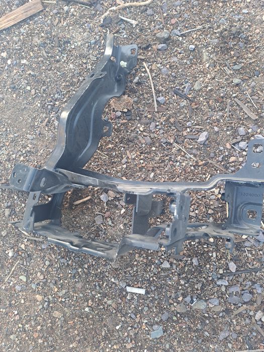 Фаркоп на прадик.