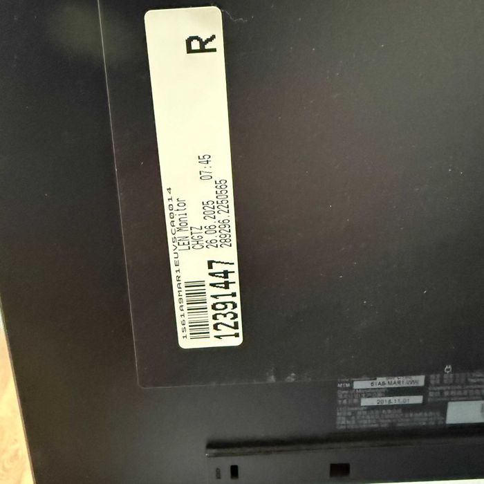 Монитор Lenovo 22'' Thinkvision t22i-10