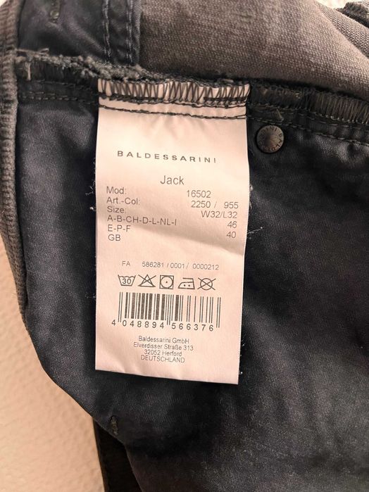 Pantaloni reiati gri inchis Baldessarini barbatesti