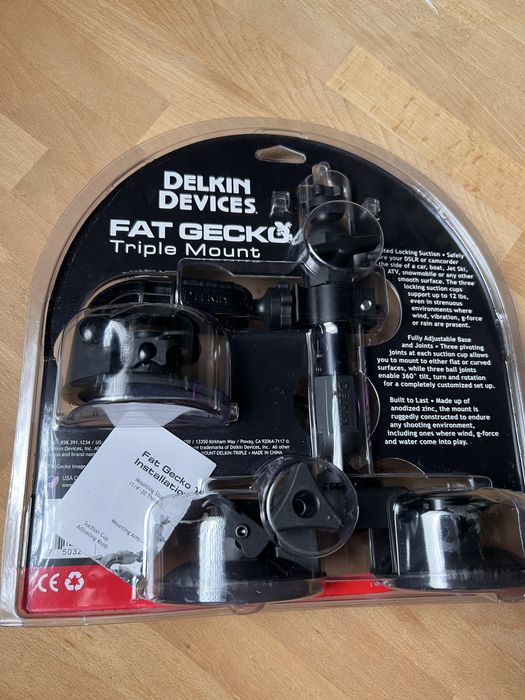 Montura Tripla Delkin Fat Gecko lentru Camere DSLR