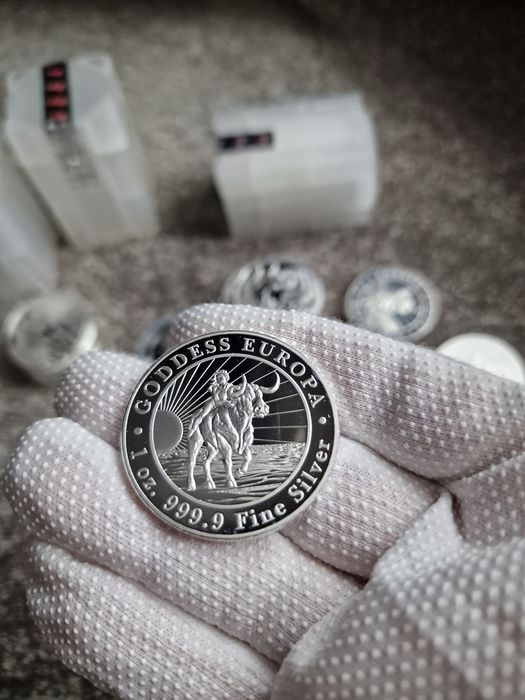 Lingou,monede de argint 999.9