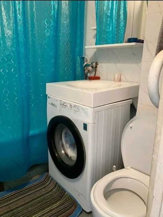 Продам квартиру КЖБИ