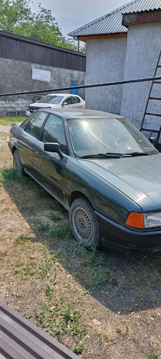 Продам Ауди 80...