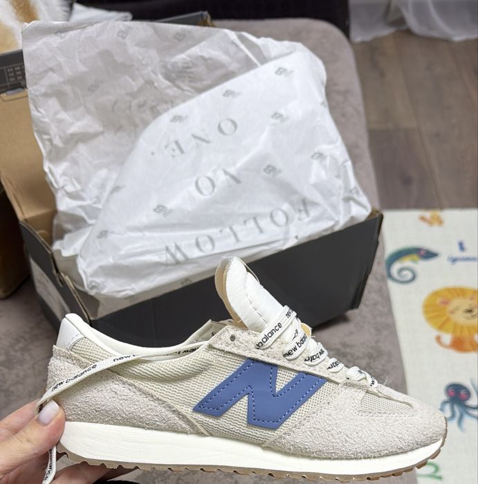 Продам кроссовки