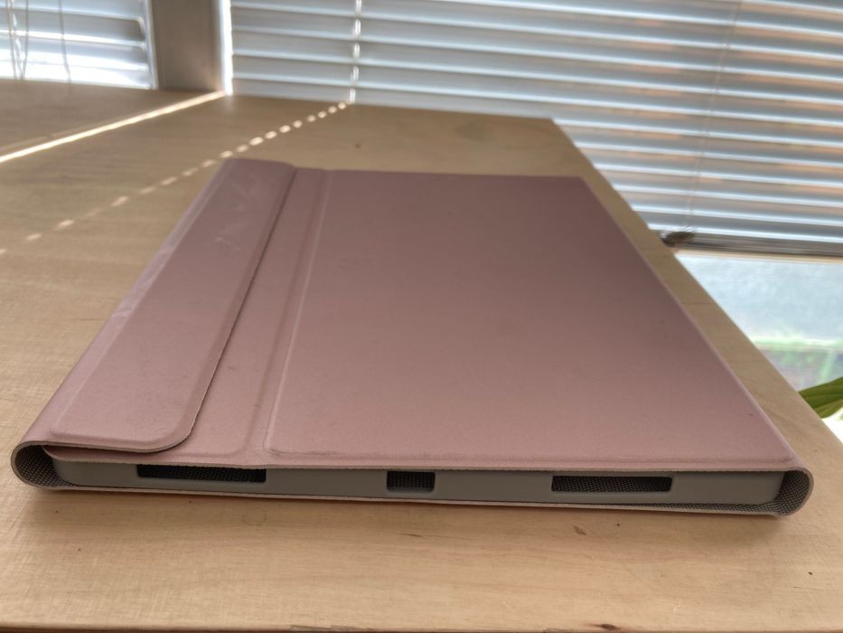 Кейс за iPad Pro 2020 12.9” + клавиатура