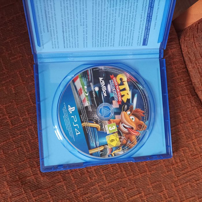 Продавам тези игри за PS4