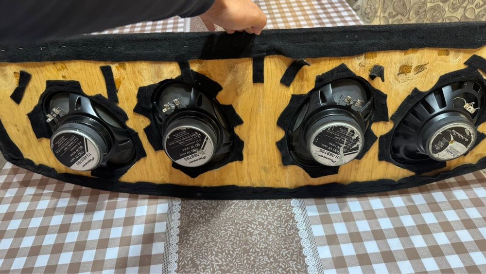 Piooner колонка, полка приорага