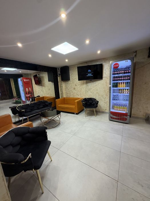 Inchiriez spatiu comercial recent renovat