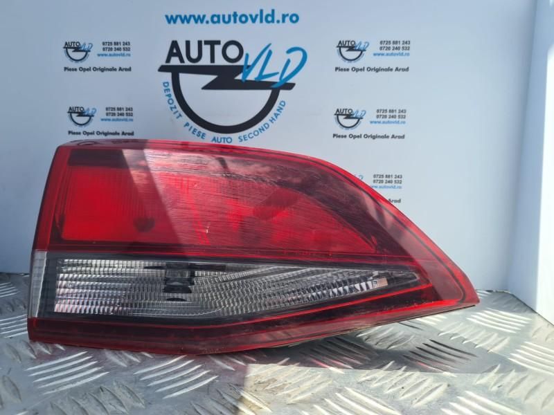 Stop bec de pe haion / portbagaj stângă Opel Astra K
