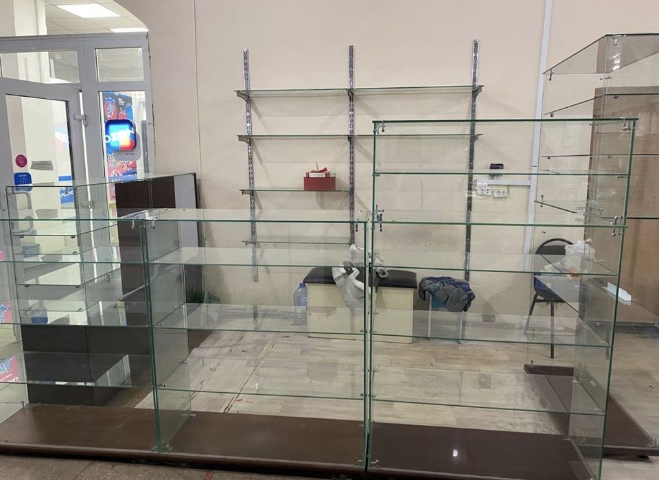 Продается витрины