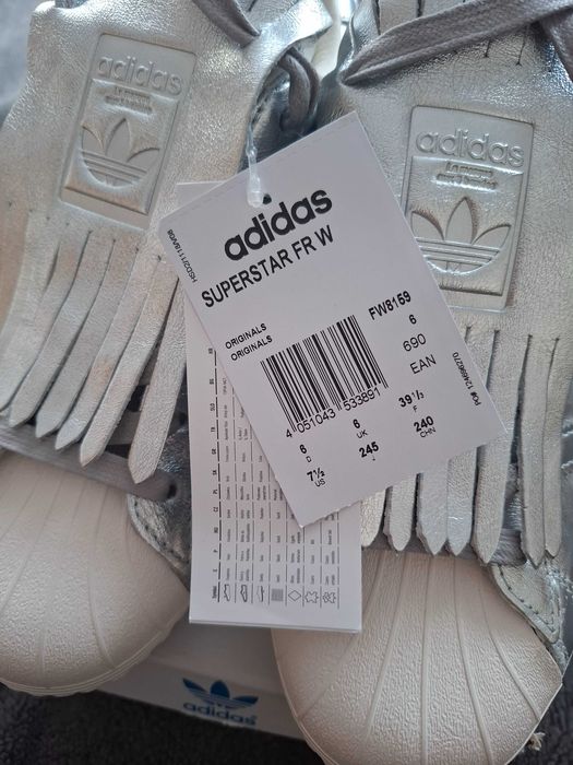 ADIDAS Superstar  39.5