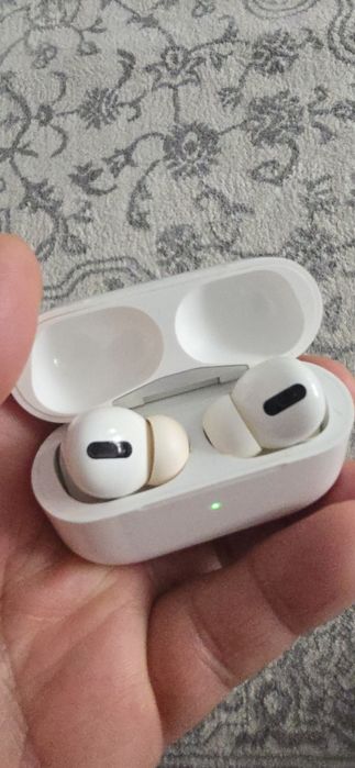 Air pods в идеальном состоянии
