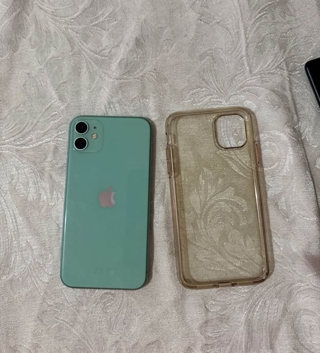 iPhone 11 bun și ieftine
