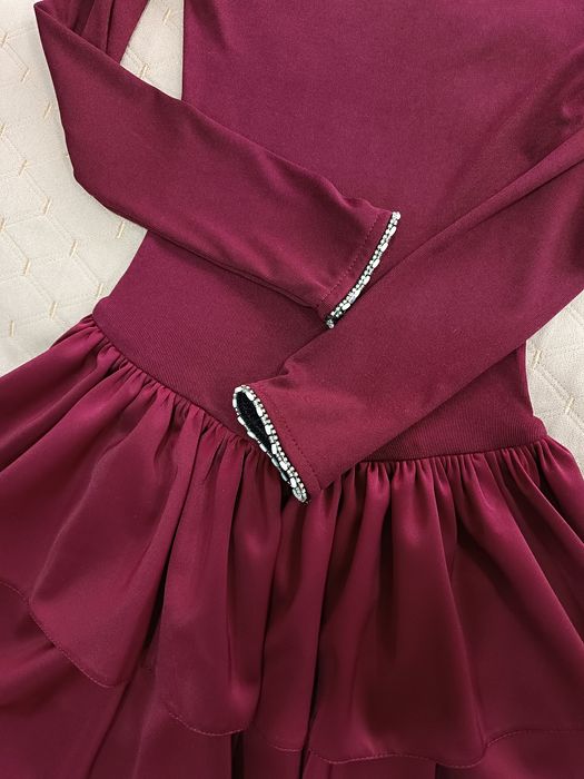 Продам нарядное платье