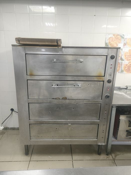 Печь для кулинарии пицца