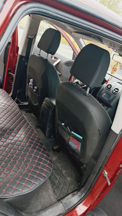 Nissan Qashqai 1.6 benzina,Panoramic.