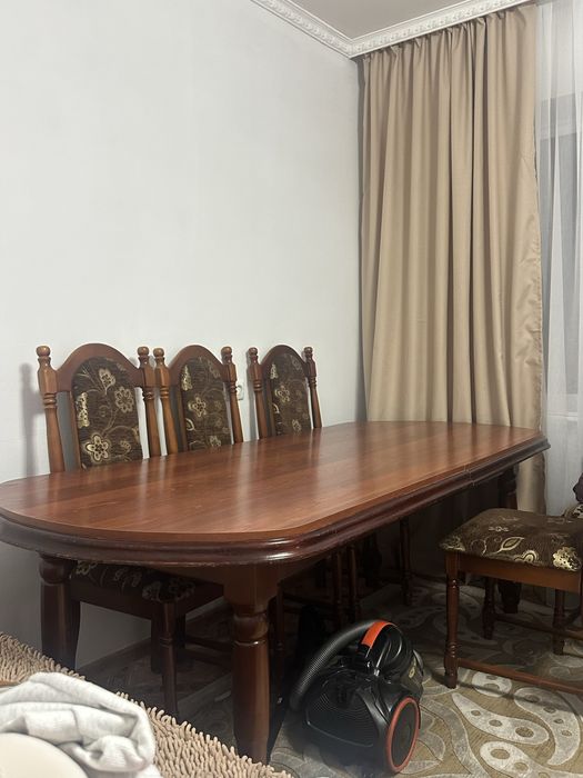 продам стол можно в гостевую