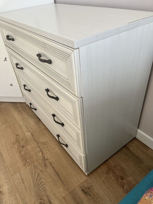 Комод  с зеркалом