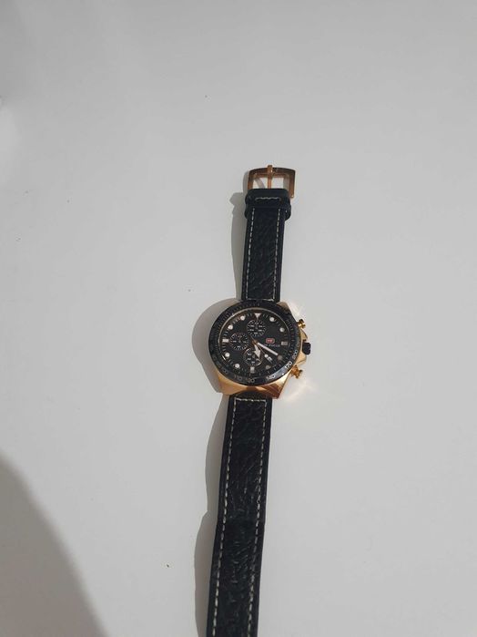 Продам хорошее часы