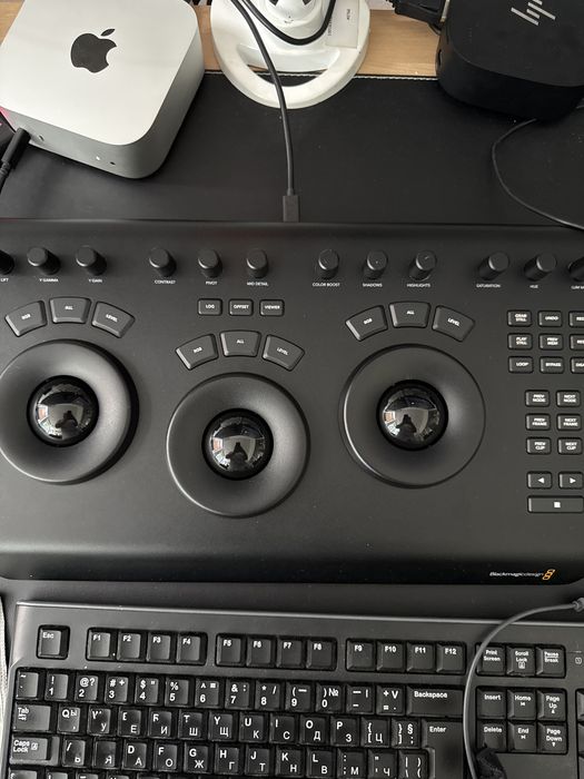 Blackmagic Resolve Micro Panel за colorgrading