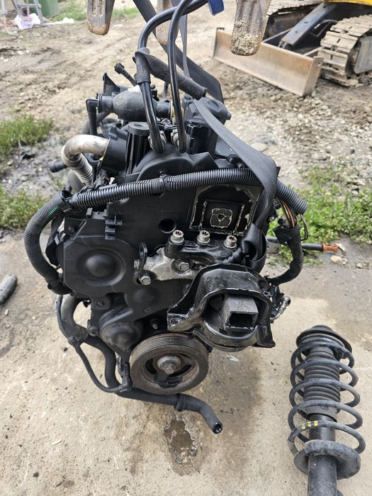 Motor complet fara anexe Citroen C3 (2002-2009) 1.4 hdi 8HZ 8HZ
963