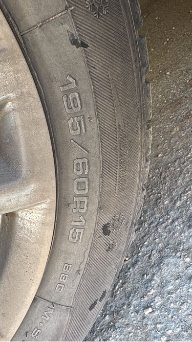 Продам шины б/у хорошем сост